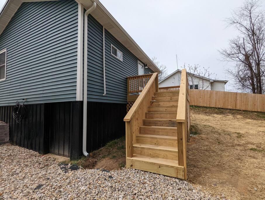 Summerlee Suite - Beautiful Remodeled Farmhouse Oak Hill Экстерьер фото